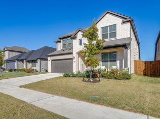 5845 Corazon Ln, Fort Worth, TX 76126