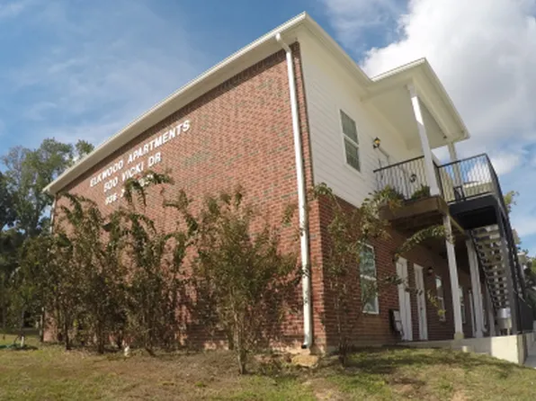 500 Vicki Dr, Huntsville, TX