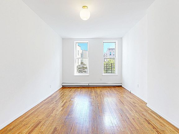 2nd image of 373 W 126th St APT 4B
