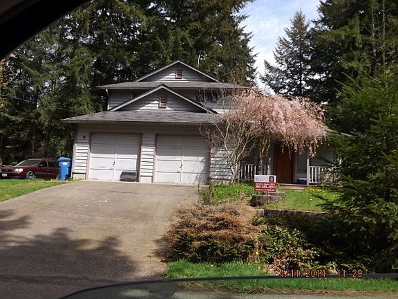 2nd image of 8748 Laguna Dr SW
