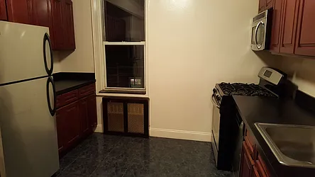 Rented by Realty Queens LLC