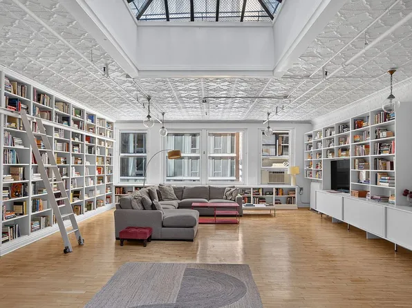 143 W 27th St #Penthouse, New York, NY 10001