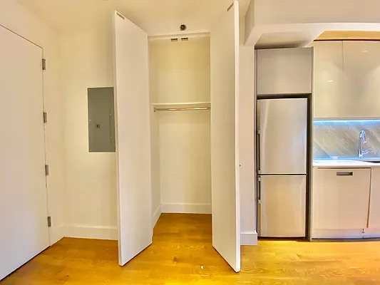 Rented by Simply Brooklyn Realty Inc | media 5