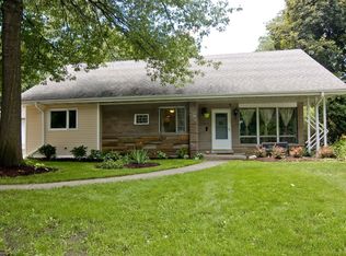 1370 S Stewart Ave, Lombard, IL