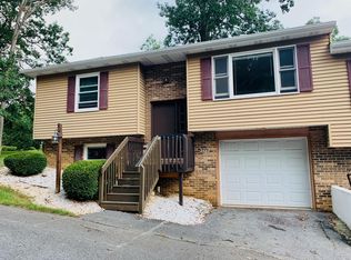 107 Fernwood Ct UNIT 107, State College, PA 16803