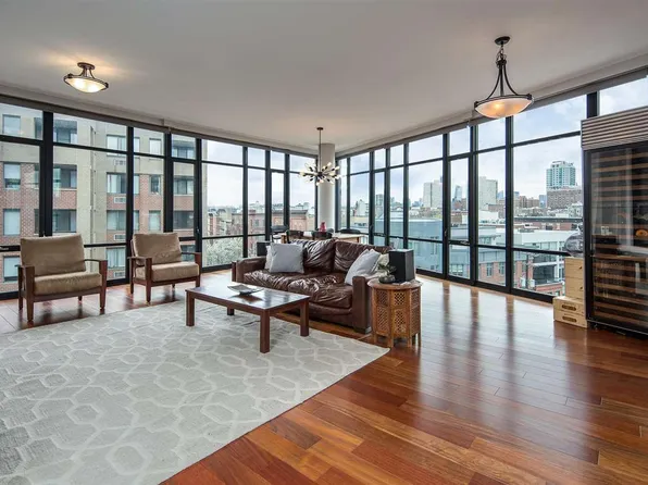 84 Willow Ave #6A, Hoboken, NJ 07030