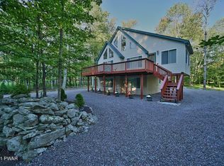 80 Rockway Rd, Lake Ariel, PA 18436