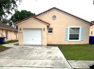 2415 Placetas Ct, Kissimmee, FL 34743