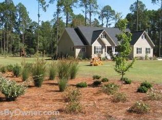 275 Arden Dr, Swainsboro, GA 30401
