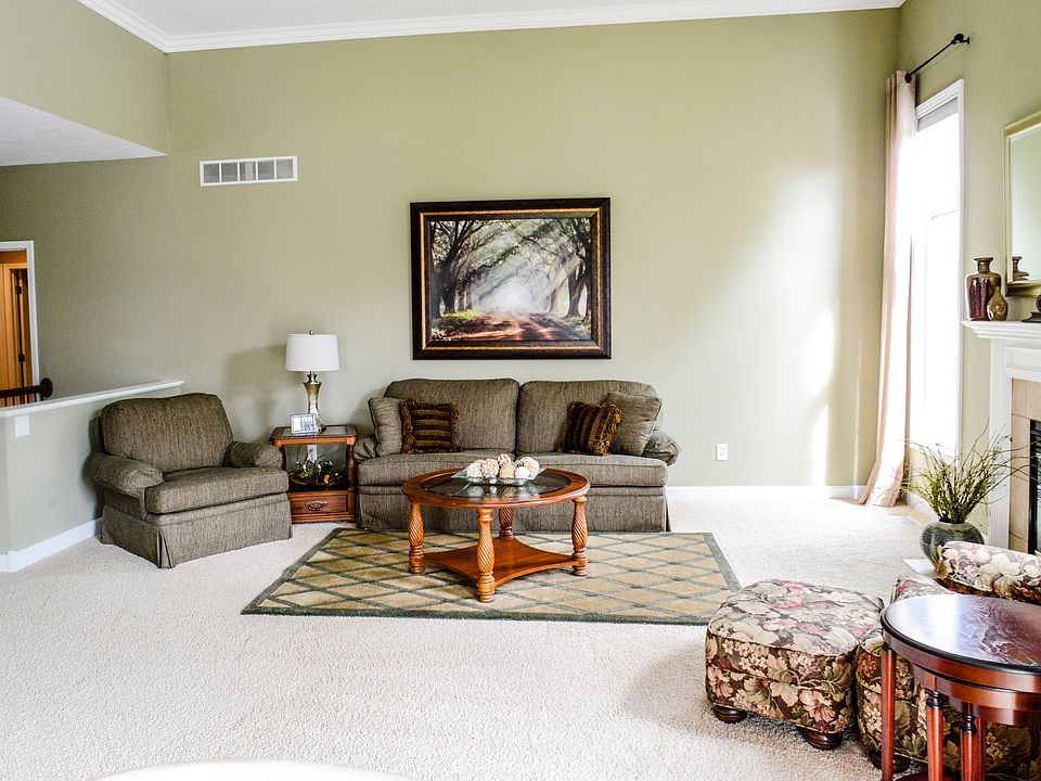 1st image of 4233 Meadowood Ct