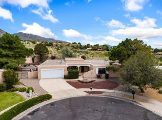 1900 Circulo Del Monte NE, Albuquerque, NM 87112
