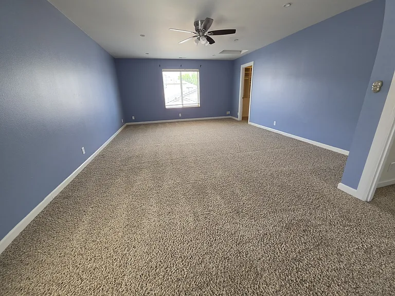 2029 179th Street Ct E — Photo 10
