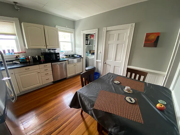 41-43 Belknap St #1 — Photo 5