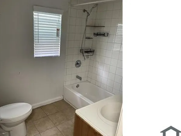 4605 1/2 Arlington Ave #2, Los Angeles, CA 90043