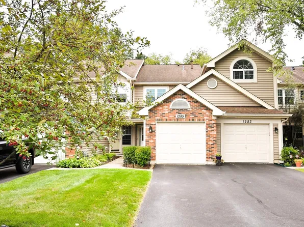 1285 Coldspring Rd, Carol Stream, IL 60188