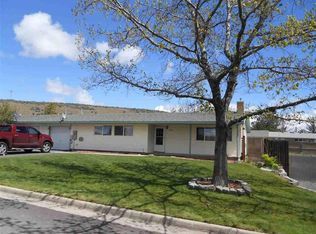 10413 Kincheloe Ave, Klamath Falls, OR 97603