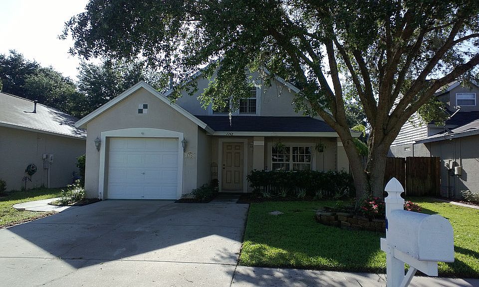 Cute 4 bedroom, 2 bath, pool