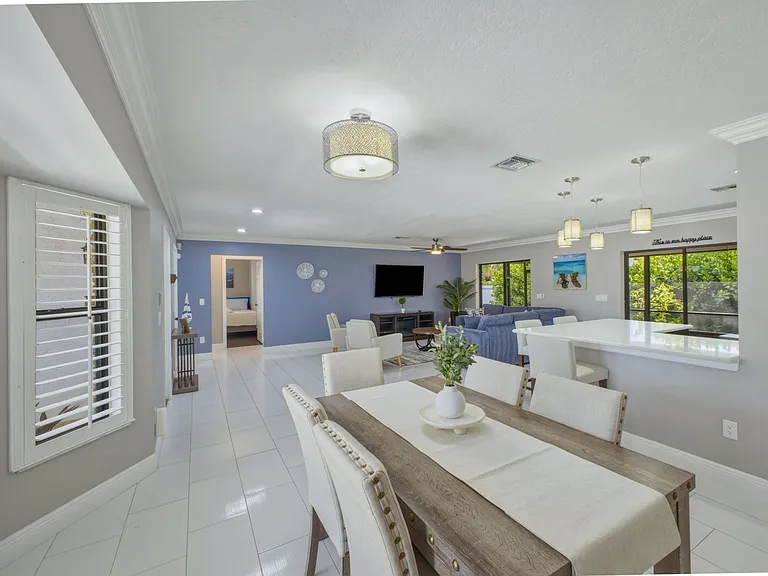 1127 Sea Pines Way — Photo 10