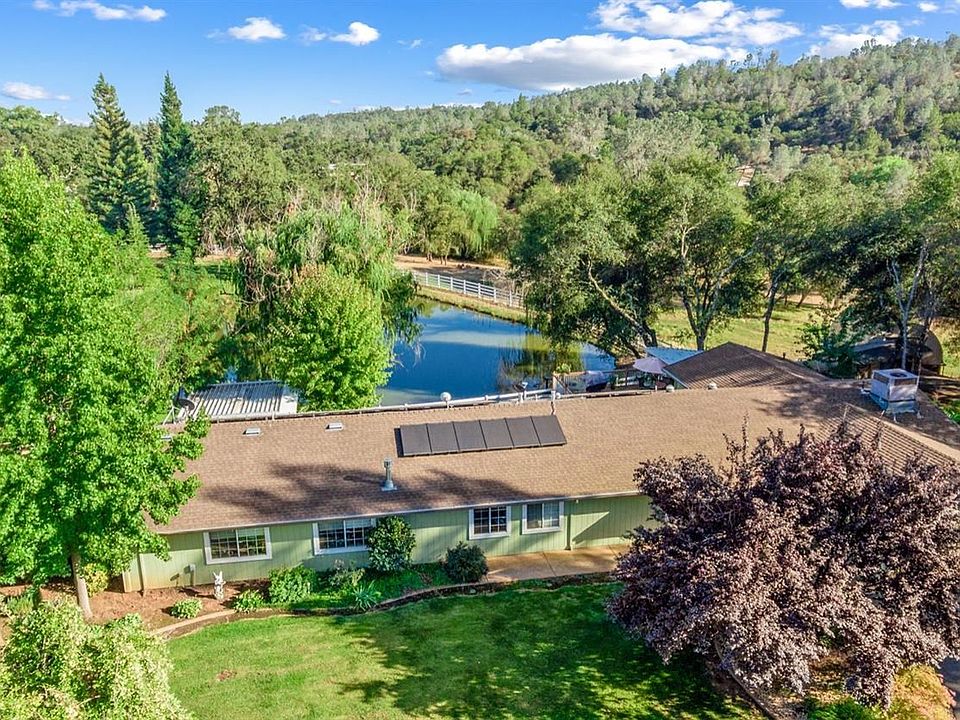 1st image of 960 Orchard Ct