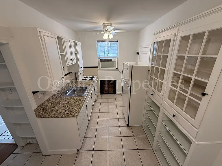 1306-1318 Glade St — Photo 14