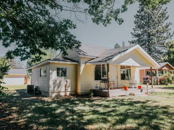 2712 W Gordon Ave, Spokane, WA 99205