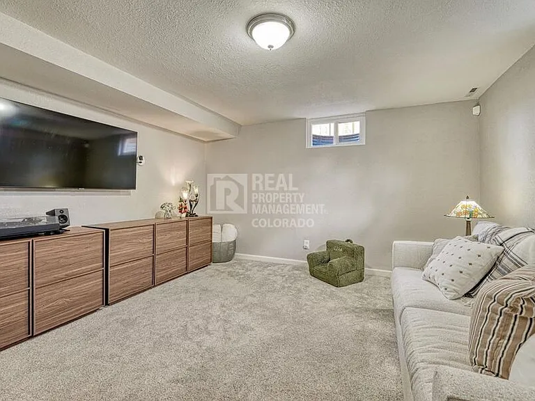 4252 S Logan St — Photo 28
