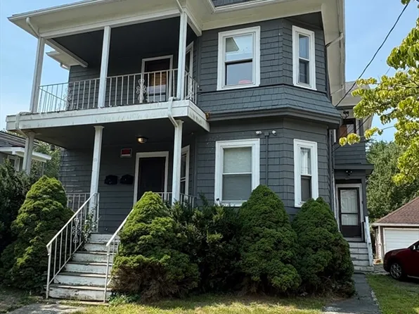 59 Burrill Ave, Bridgewater, MA 02324