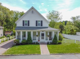 178 Fairbanks Rd, Dedham, MA 02026