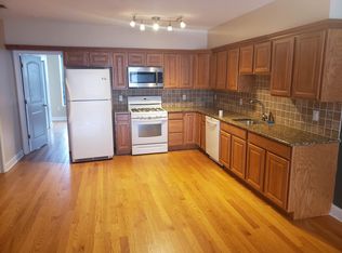 34 Park Ave FLOOR 2, Rutherford, NJ 07070