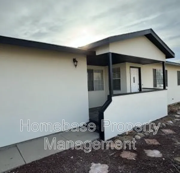 1901 Ranch Dr — Photo 1
