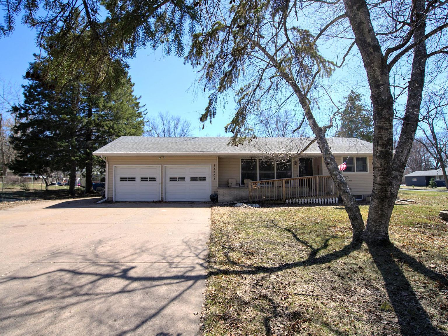 13205 Sylvan Ave, Lindstrom, MN 55045 Zillow