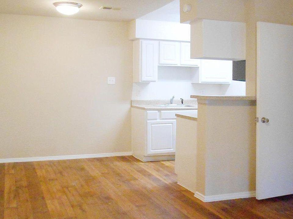 Shor on Clear Lake 3010 Nasa Pkwy Seabrook TX Zillow