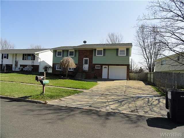 2nd image of 4192 Glenwillow Dr