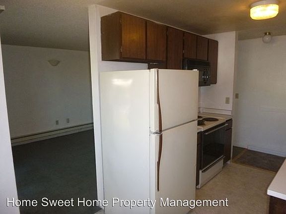 4th image of 1010 E Market St APT B