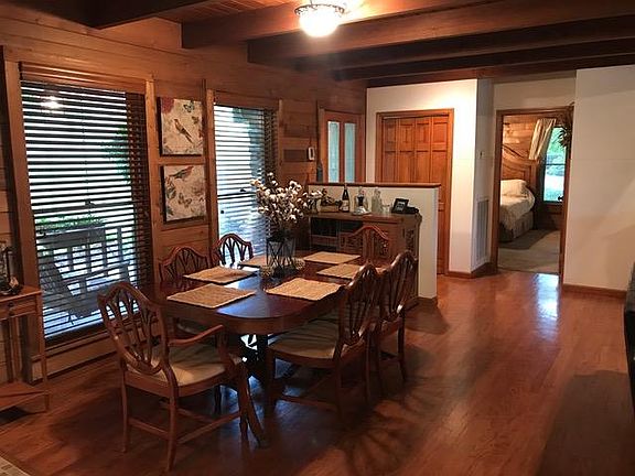 4th image of 1900 Stonehills Pl
