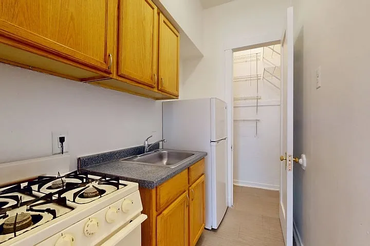 5474-5480 S. Hyde Park Boulevard — Photo 39