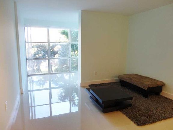 4th image of 17560 Atlantic Blvd APT 305
