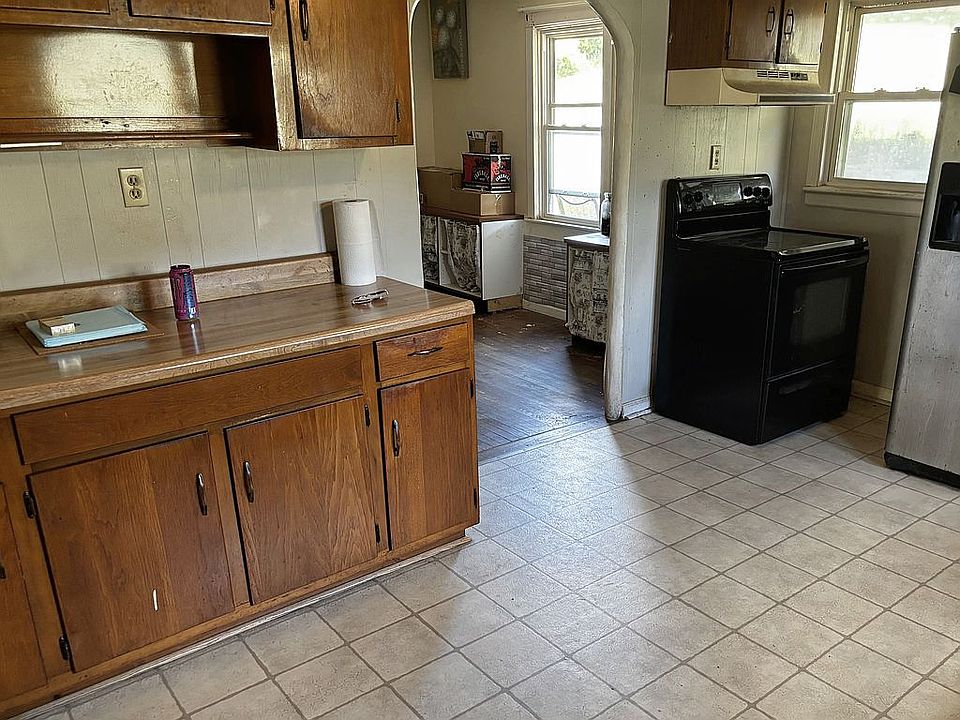 1st image of 3926 Sandlick Rd