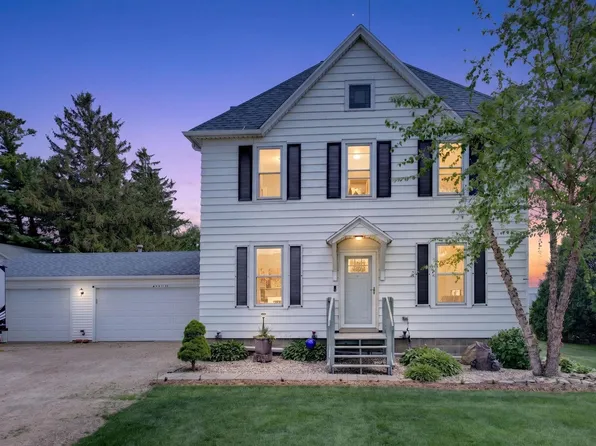 W6513 County Road K, Arlington, WI 53911