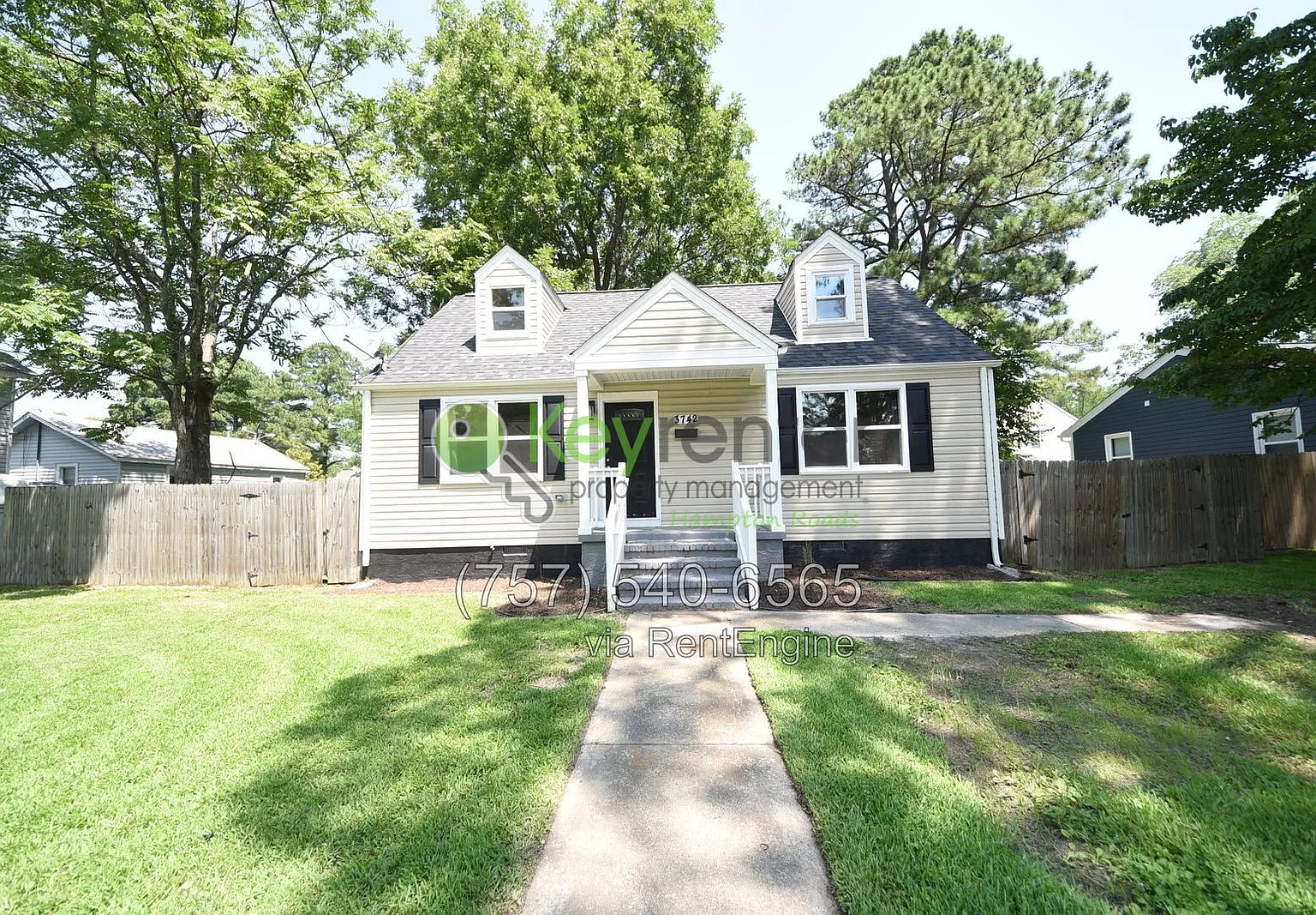 4 bed, 2.0 bath, 1360 sqft, $2,300 — Photo 1