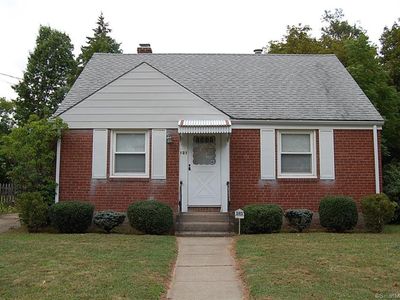 121 Pearl Ave, Hamden, CT, 06514