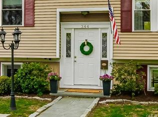 344 Connors Ln, Stratford, CT 06614