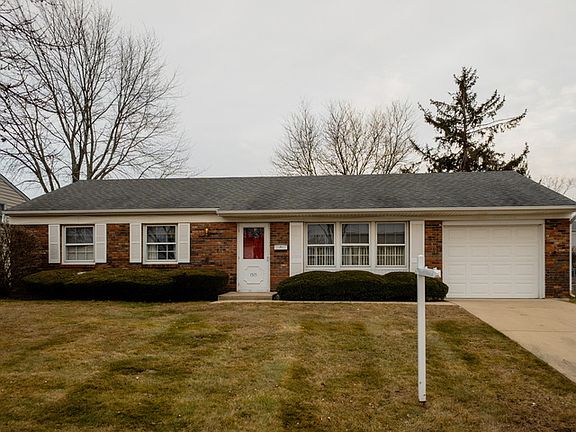 2nd image of 1515 Amherst Dr