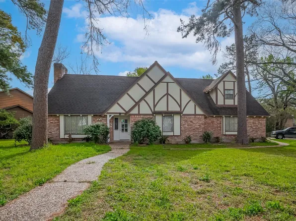 811 Loire Ln, Houston, TX 77090