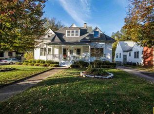 109 E Clinton St, Clinton, MO 64735
