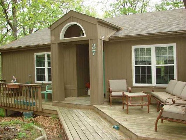 1st image of 27 Lesbury Ln