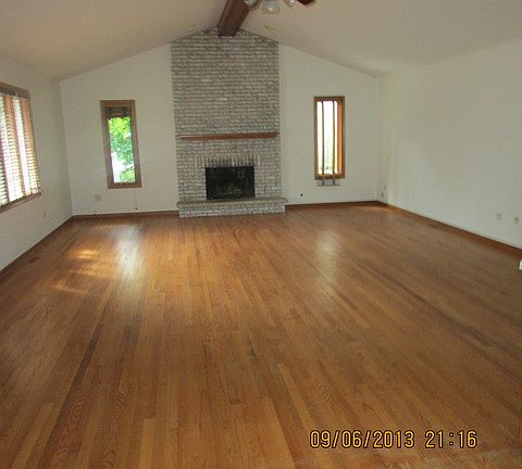 4th image of 14907 Cog Hill Ln