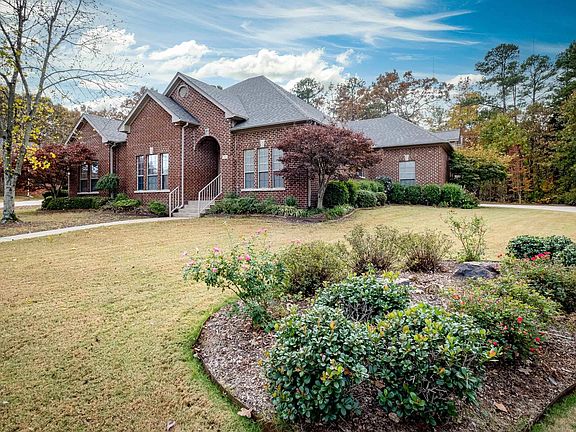 2nd image of 73 Aberdeen Dr