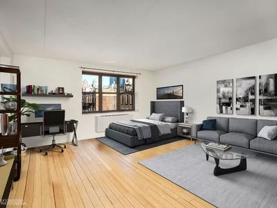 516 W 47th St APT N6J, New York, NY, 10036