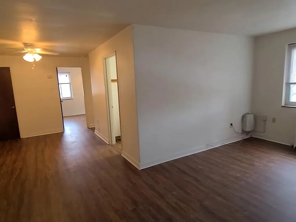 711 Wisteria Ave